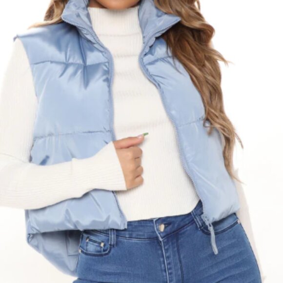 Light Blue Fashion Nova Puffer Vest Size Large - Picture 1 of 4